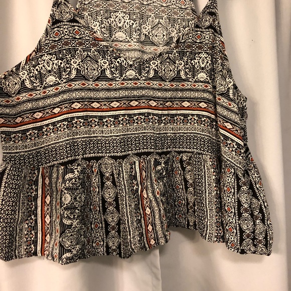 Boho Peplum Tank - Picture 2 of 3